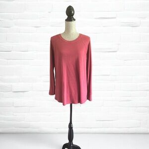 Women's Red Long Sleeve Top